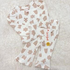 Cat & Jack Christmas Gingerbread Two Piece Set